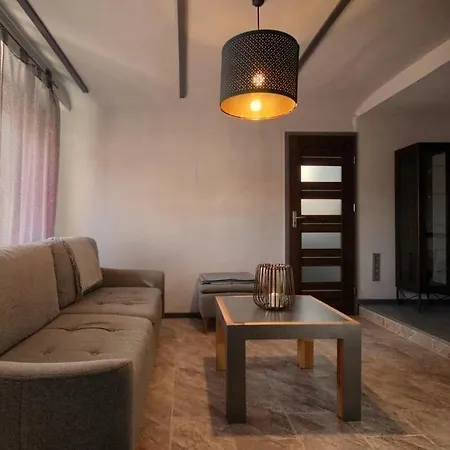 Thoughtful Simplicity In The Heart Of Apartment